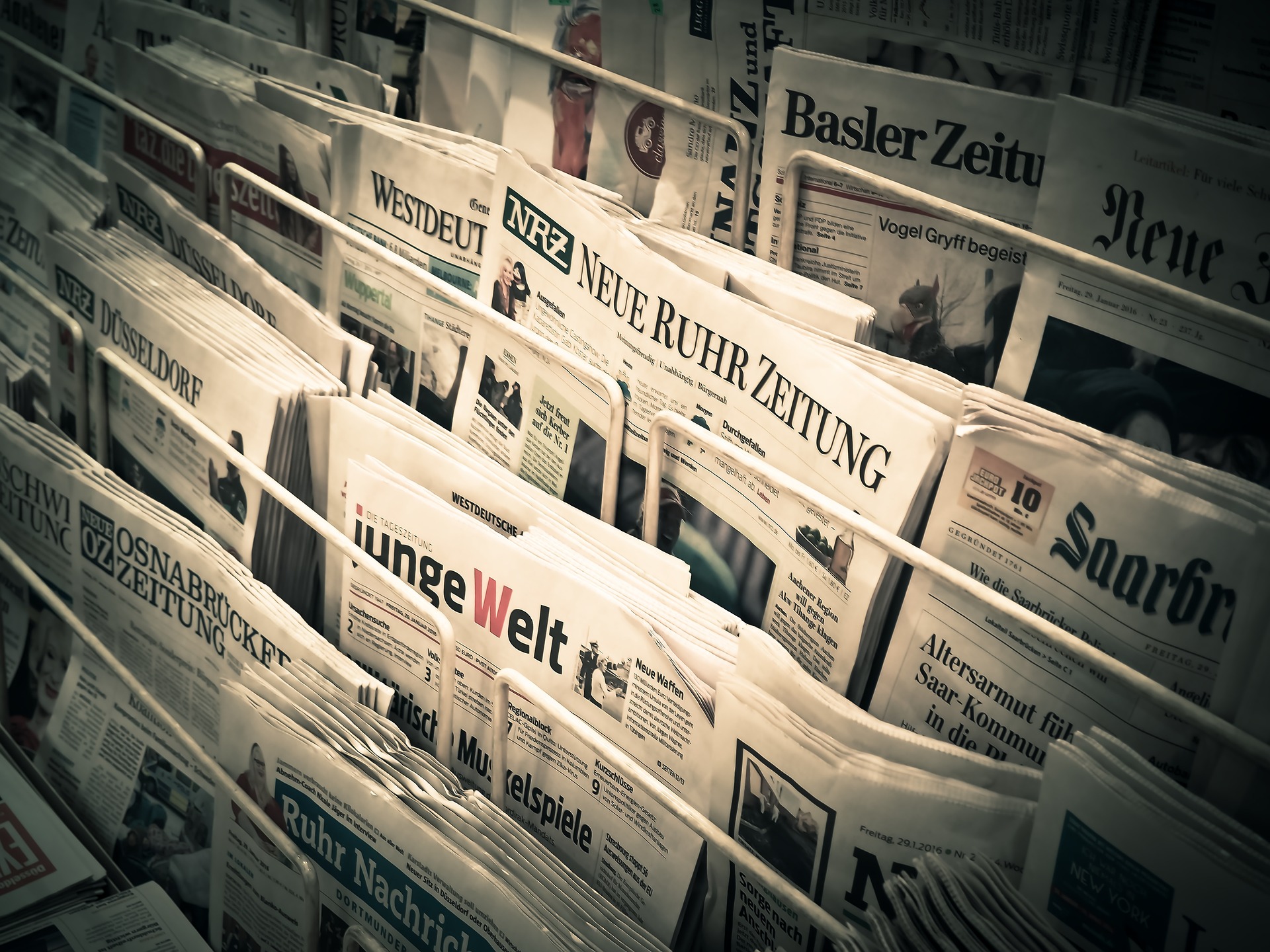 News & Politics background